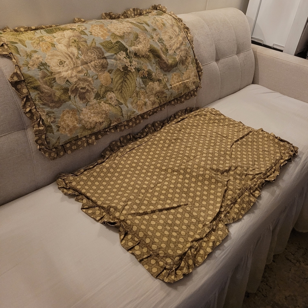 Set Of Standard Pillow Covers Floral and Geometric Flange Ruffle Border